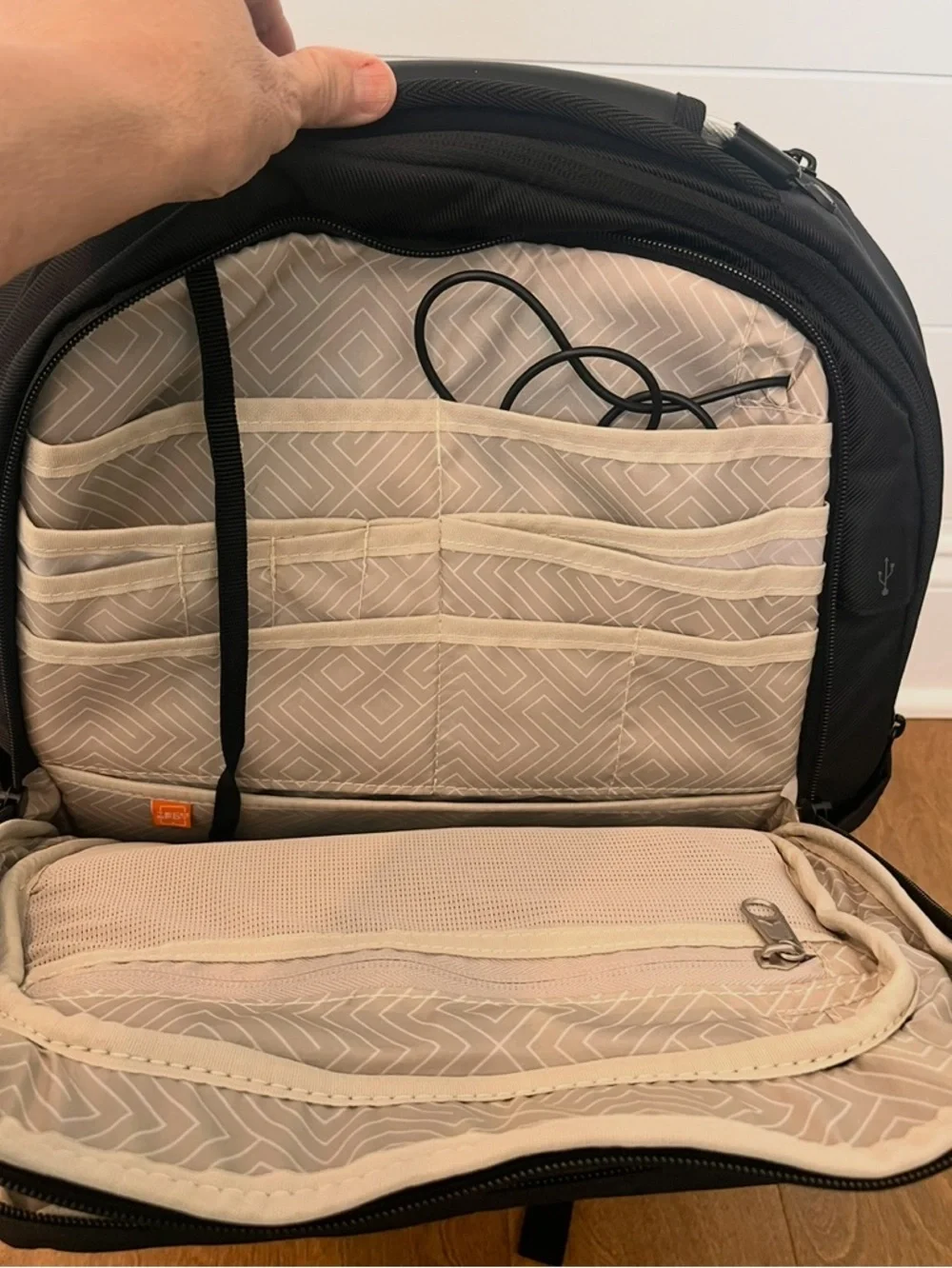 High Sierra: Laptop Backpack w/ USB Connectivity & Adjustable Straps